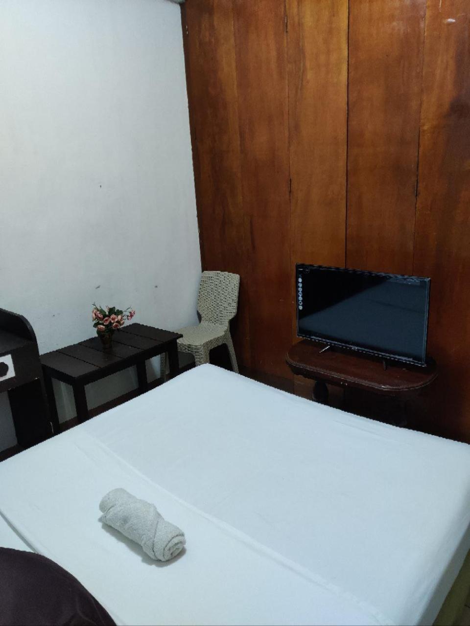Center Parkway Pension House Калибо Экстерьер фото