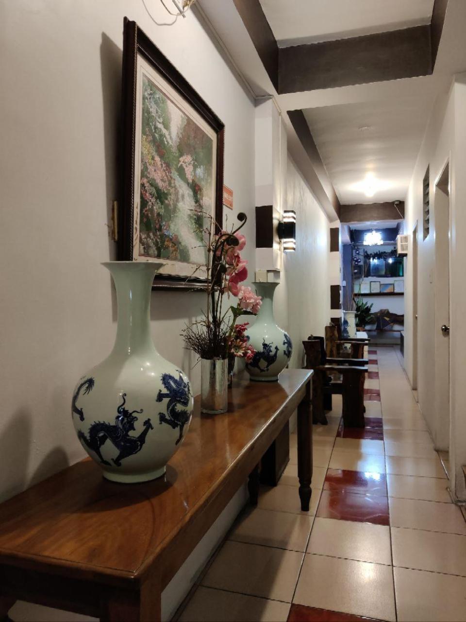 Center Parkway Pension House Калибо Экстерьер фото