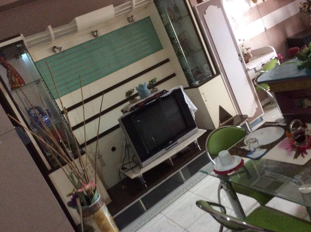 Center Parkway Pension House Калибо Экстерьер фото