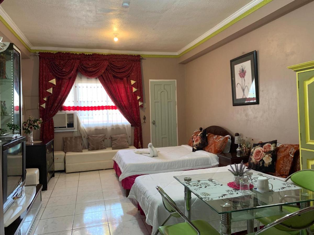 Center Parkway Pension House Калибо Экстерьер фото